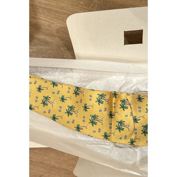 Lands’ End Silk Neck Tie Necktie Yellow Palm Trees Coconuts 58” Long NEW - Picture 2 of 4
